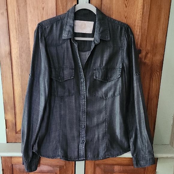 Bella Dahl Charcoal Button-Up Shirt - Picture 1 of 6